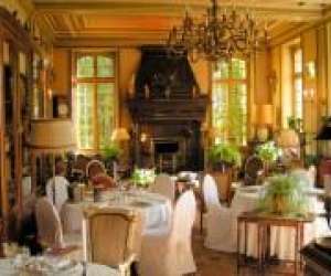 photo Le chateau de moliens Moliens 3831