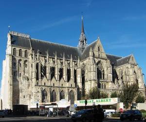  Basilique De Saint-quentin