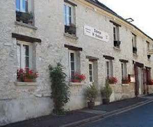 Auberge De Fontaine Chaalis