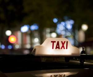 photo Creil radio taxis Creil 4885