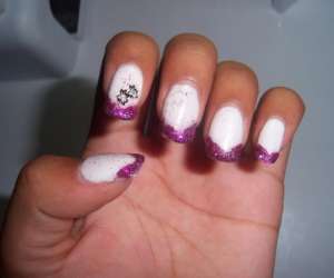 photo Styliste prothesiste ongulaire maly-nails La Possession 2854