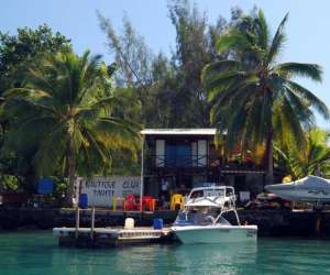 photo Ski nautique club de tahiti Punaauia 3575
