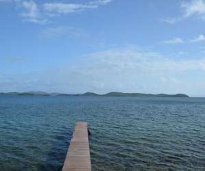 photo Villa de charme les pieds dans l'eau avec vue mer Le Robert 4095