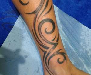 photo Lucas tattoo St Gilles Les Bains 4199