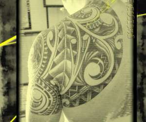 photo Manoo  tattoo -  piercing  implant tatouage Gros Morne 5222