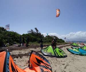 Off The Lips Kite School Off The Lips Kite School