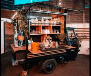 Un P�tit Tuk En Plus