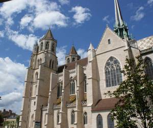 Cathdrale Saint Bnigne