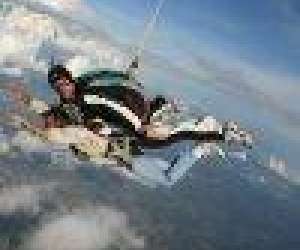 photo Club de parachutisme parisjump Cheu 3292