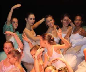 photo Danza piccola academia Savigny En Revermont 4721