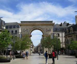 photo Historical dijon: a delivery through time Dijon 6090