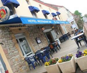 photo Restaurant chez sophie  - la tour d'auvergne St Christophe En Brionnai 3094