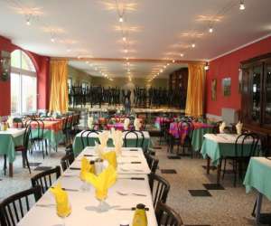 photo Restaurant chez sophie  - la tour d'auvergne St Christophe En Brionnai 3096