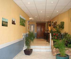 photo Restaurant chez sophie  - la tour d'auvergne St Christophe En Brionnai 3097