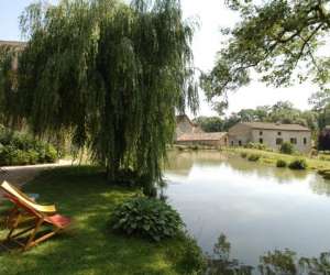photo Delphine et markus schaefer chambres et tables d'htes ' chateau de messey ' Ozenay 2949