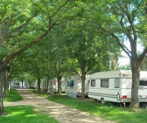 photo Camping du gu  bar-snack glaces Savigny Sur Grosne 5055