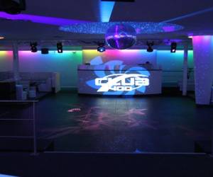 Club 400