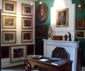 photo Musee des arts nafs et populaires de noyers Noyers 3915