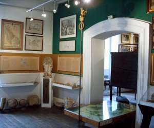 photo Musee des arts nafs et populaires de noyers Noyers 3917