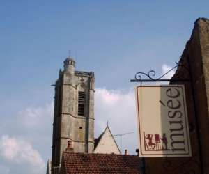 photo Musee des arts nafs et populaires de noyers Noyers 3921
