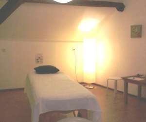 photo Postula sylviane relaxologue atsu zen - la relaxation par le toucher  Ayeneux 7851