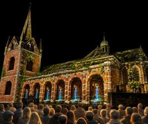 photo Au pays de arvia spectacle monumental  alliant artistes et vid�o-mapping Woluwe-saint-lambert 13300