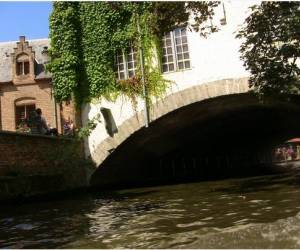 Balade En Bateau Sur Les Canaux