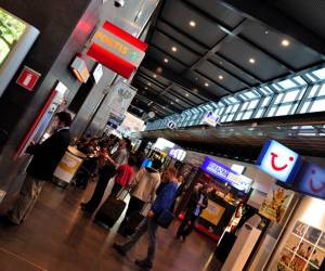 Aeropuerto Charleroi-bruselas Aeropuerto Charleroi-bruselas