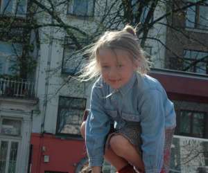 photo Initiation cirque - animations scolaires en belgique - art musique et compagnie Bruxelles (jette) 3991