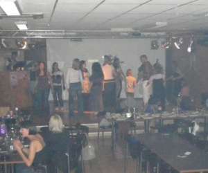 photo Karaoke - salle de fete - soiree dansante - cours de danses  Lige 4443