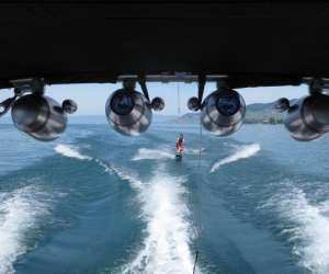 photo Aloc - boat location pedalos - bateaux -banana Yverdon-les-bains 1 204