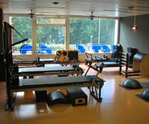 Studio Pilates & Yoga Studio Pilates & Yoga