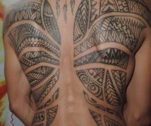 photo Geneve tattoo chez ferraris Geneve 2397