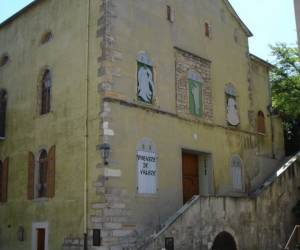 De Valère De Valère