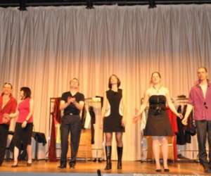 photo Act'amuse troupe et atelier de thtre amateur Blere 3827