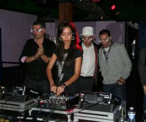 photo 1oo1 nuits club discotheque Tivernon 3537