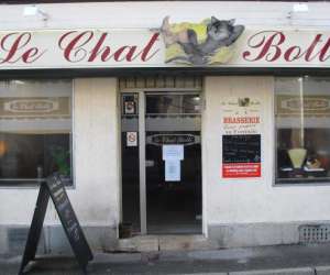 Le Chat. Botte Restaurant