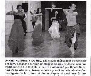 photo Compagnie bel'adone  - danse orientale Chateauroux 3965
