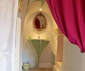 photo Troglododo -  chambres troglodytiques Azay Le Rideau 5244