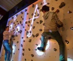 photo  fun sport factory St Germain Du Puy 7145