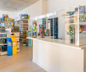 photo Exposition briquestore en briques lego Chateau Renault 7297
