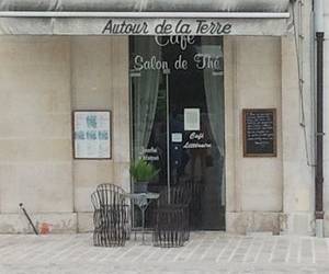 Autour De La Terre Autour De La Terre