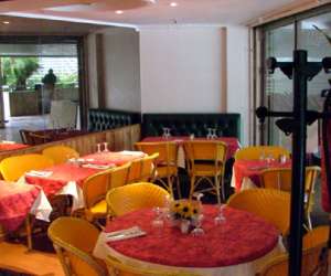 photo Bermuda clafoutis Montpellier 1198