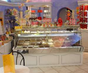 photo Salon de the chocolaterie leonidas Nimes 1672