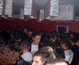 photo Red lounge Montpellier 1748