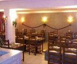 photo Restaurant la petite auberge Vinca 8312