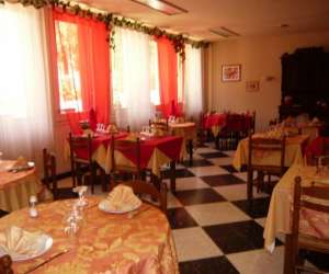 photo Htel restaurant locations l'oasis Molitg Les Bains 13313