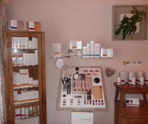 photo Christine lombardo - cosmetiques dr.hauschka Le Boulou 14092