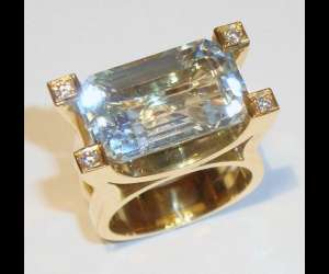 photo Bijouterie joaillerie thadee martin joaillier createur Aigues Mortes 4370