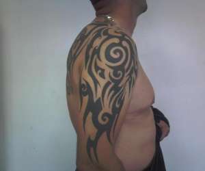 photo Chamyno tattoo Caissargues 5113